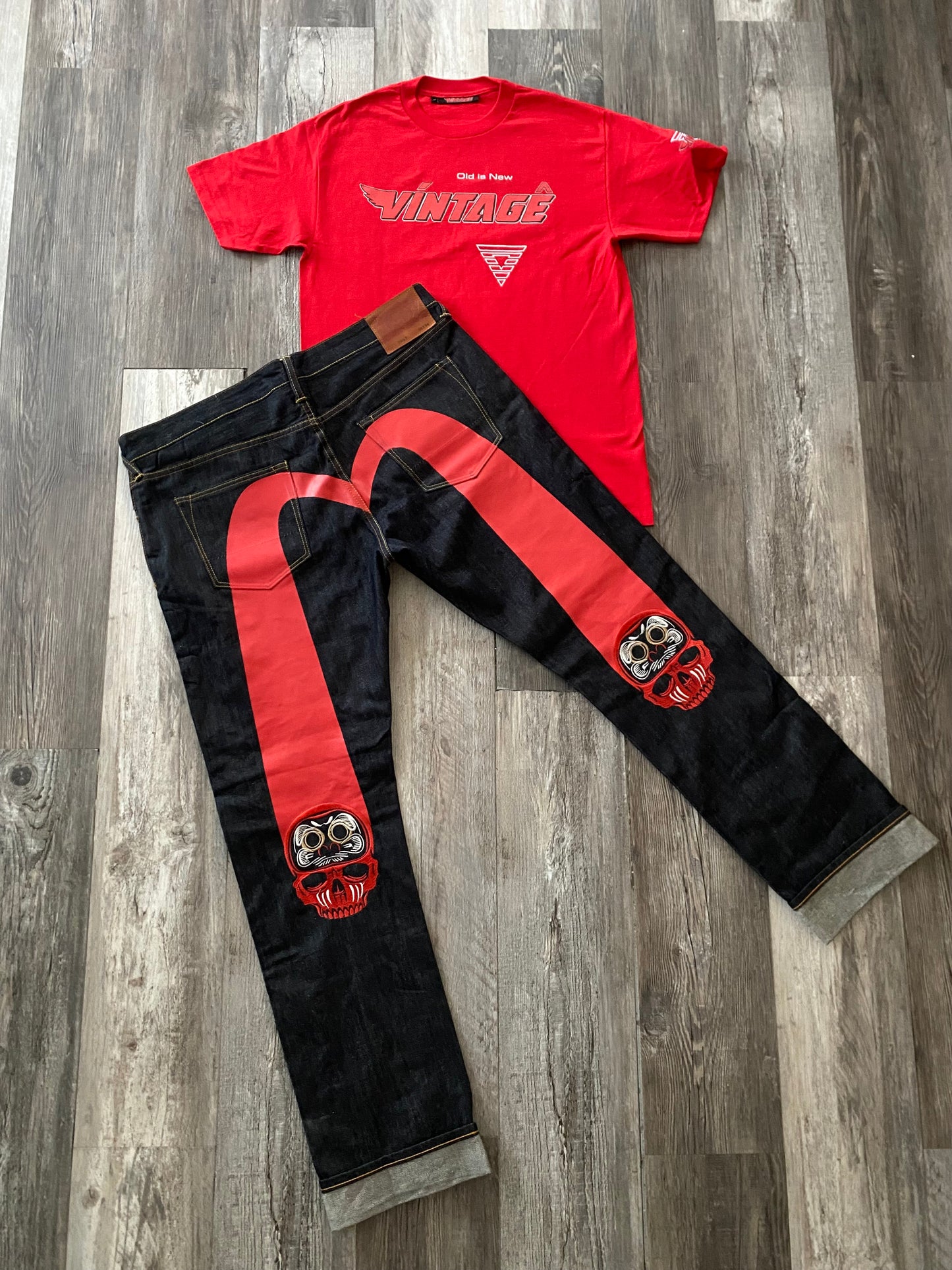 Old is New - Vintage Wing Tee Red